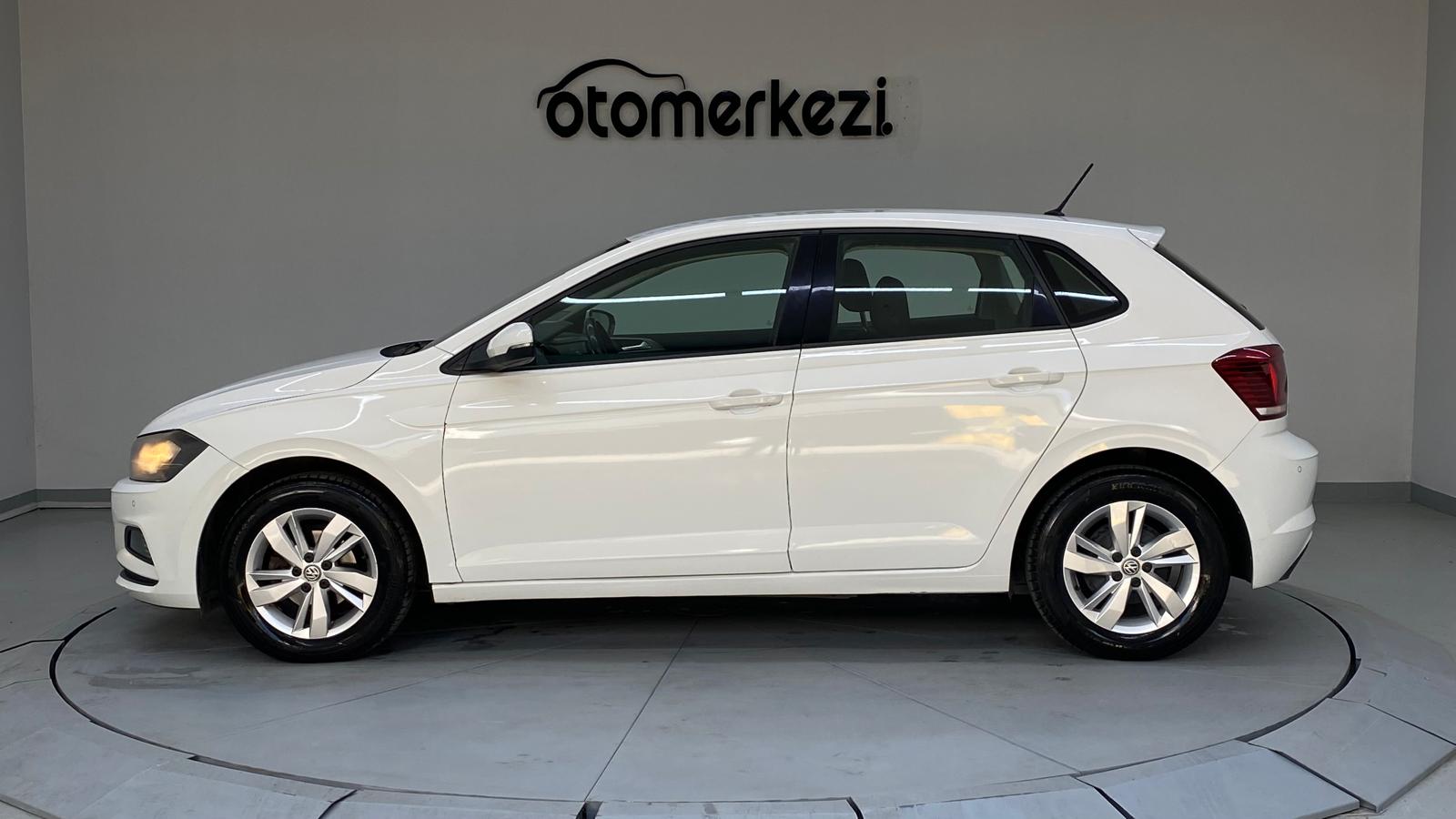 VOLKSWAGEN POLO 14